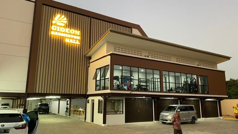 gideon badminton hall